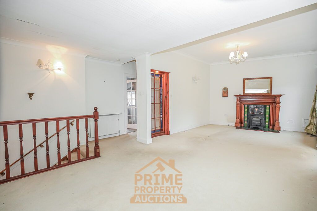 Property photo 3 of 33