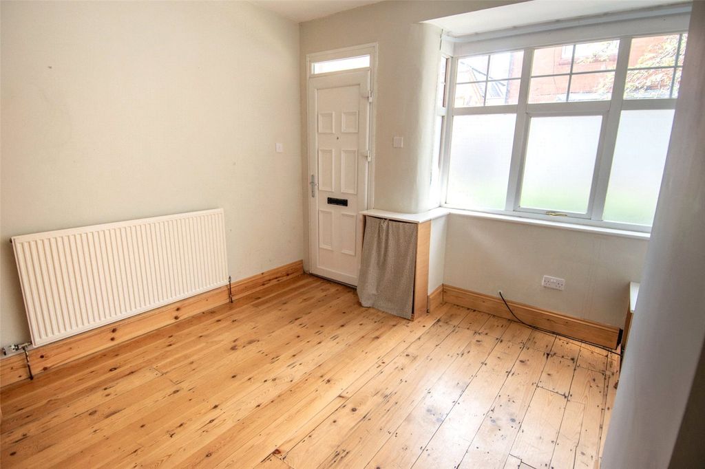 Property photo 3 of 14 Picture No. 11