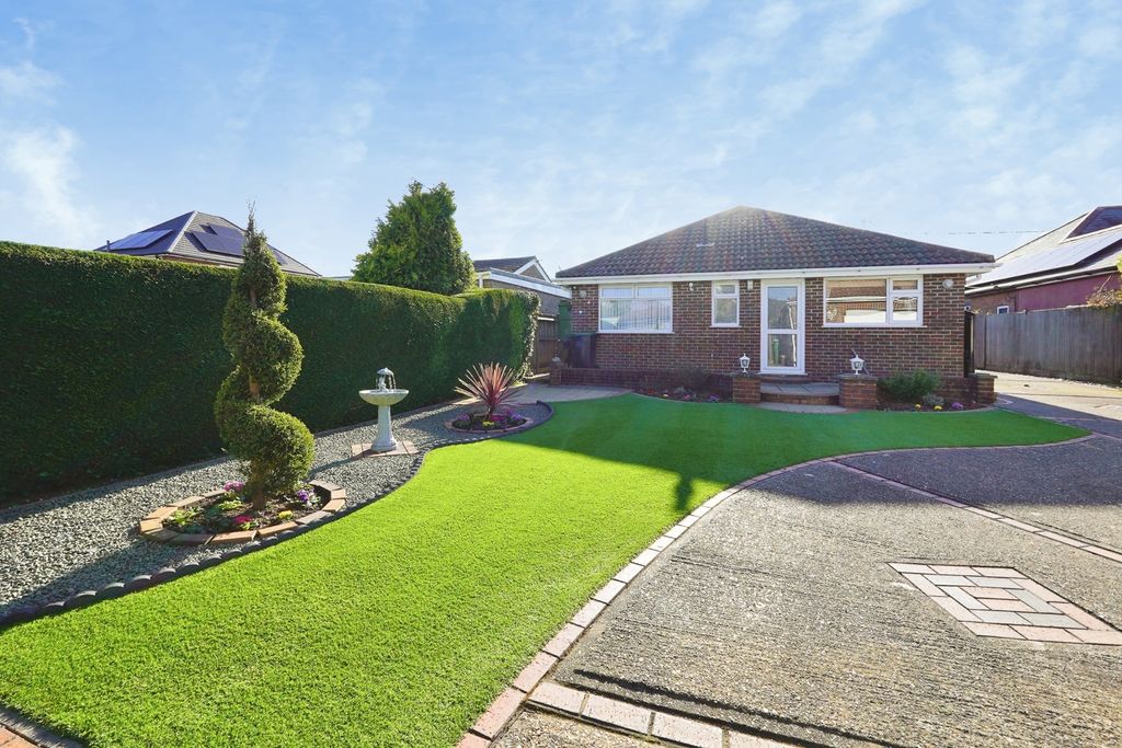 Property photo 2 of 26 Pbox-Img.Jpg