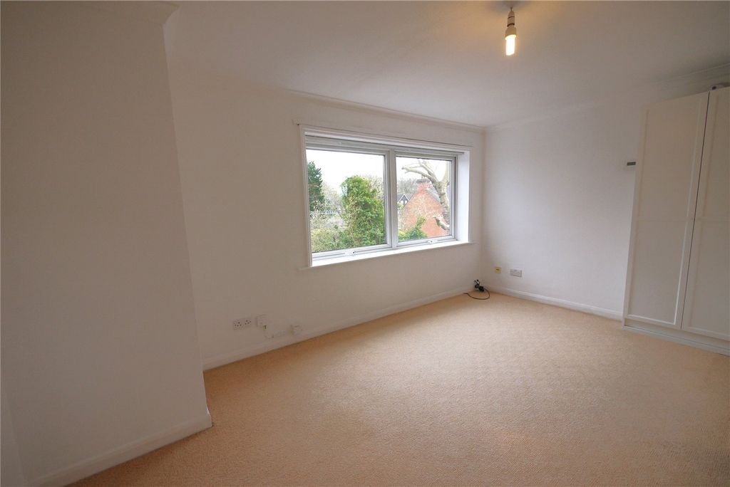 Property photo 2 of 7 Picture No. 09