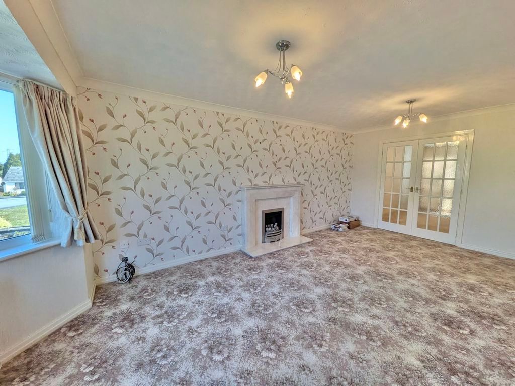 Property photo 3 of 21 Photo 3