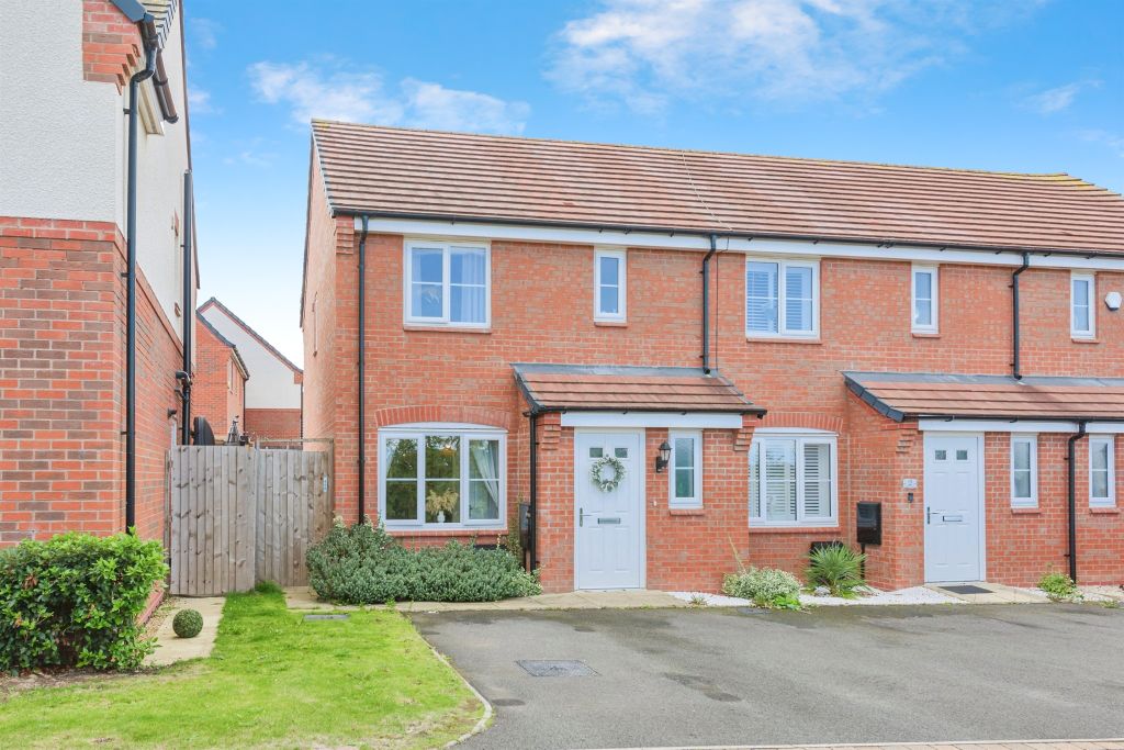 Property photo 1 of 17