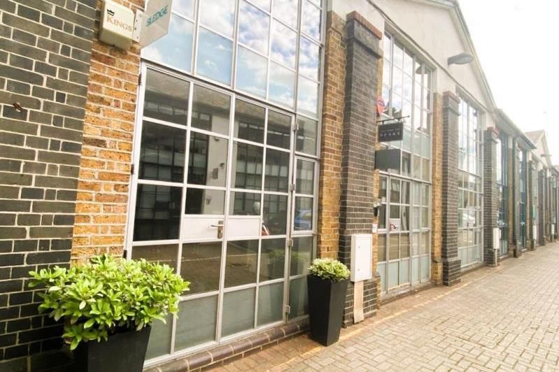Property photo 1 of 8
