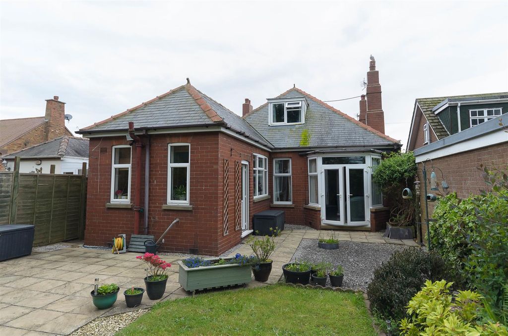 Property photo 1 of 26