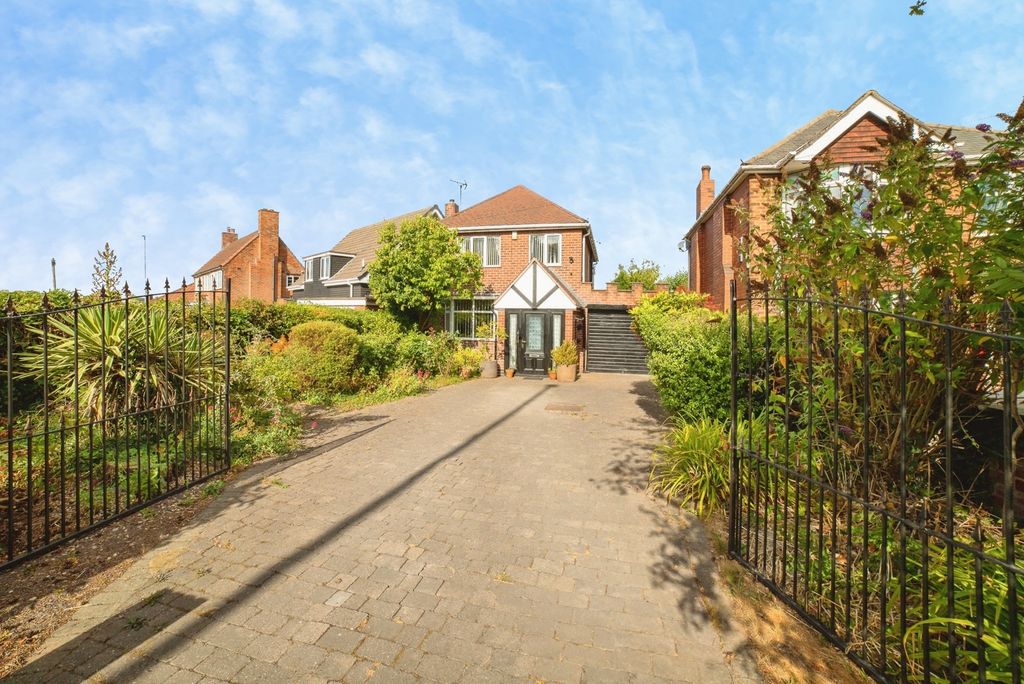 Property photo 1 of 20 Pbox-Img.Jpg