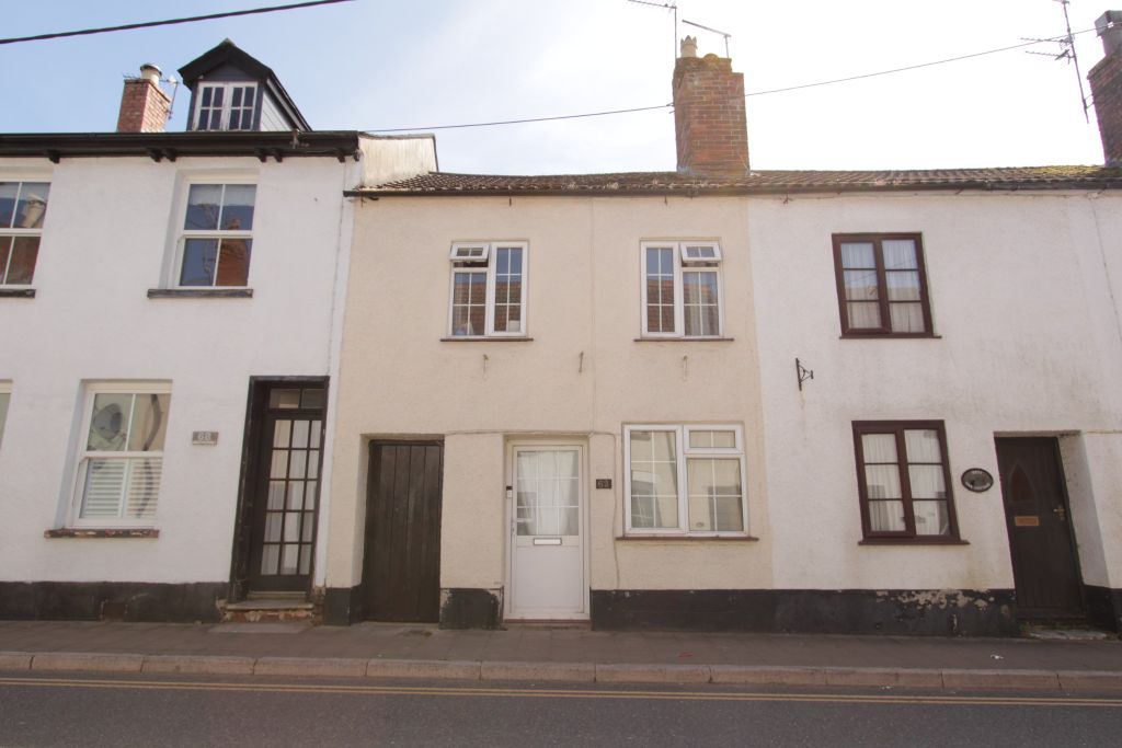 Property photo 1 of 3