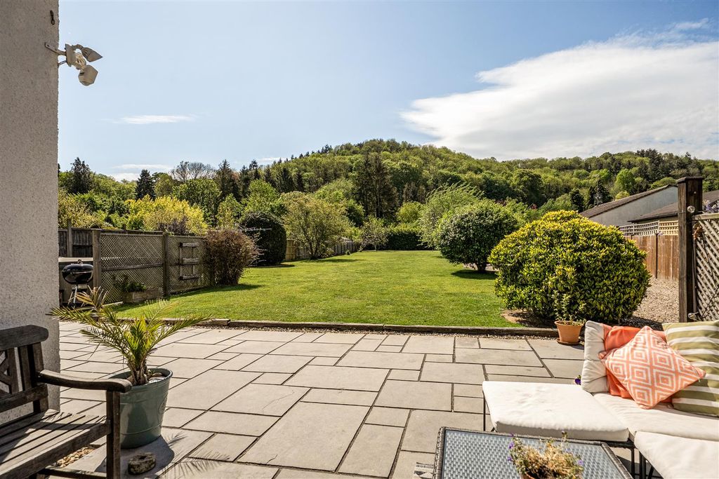 Property photo 2 of 25 1449288-4-69F1F76A5d8c5.Jpg