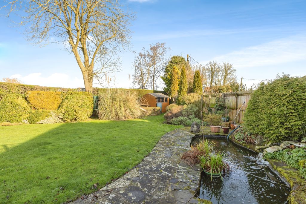 Property photo 2 of 17 Photography