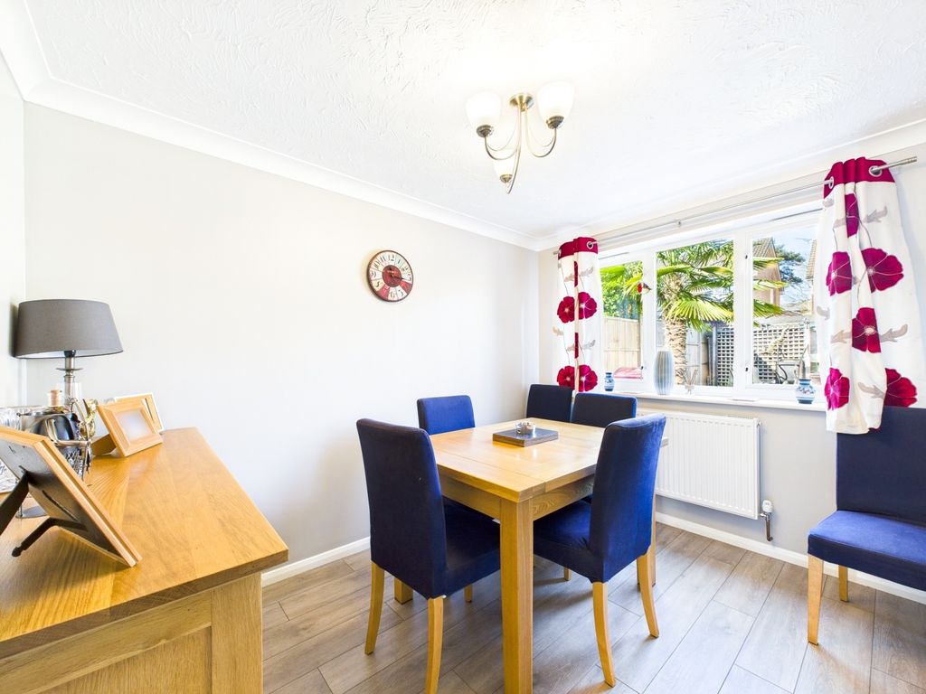 Property photo 3 of 16 Dining Room