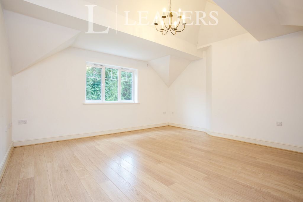 Property photo 3 of 11 Property Image