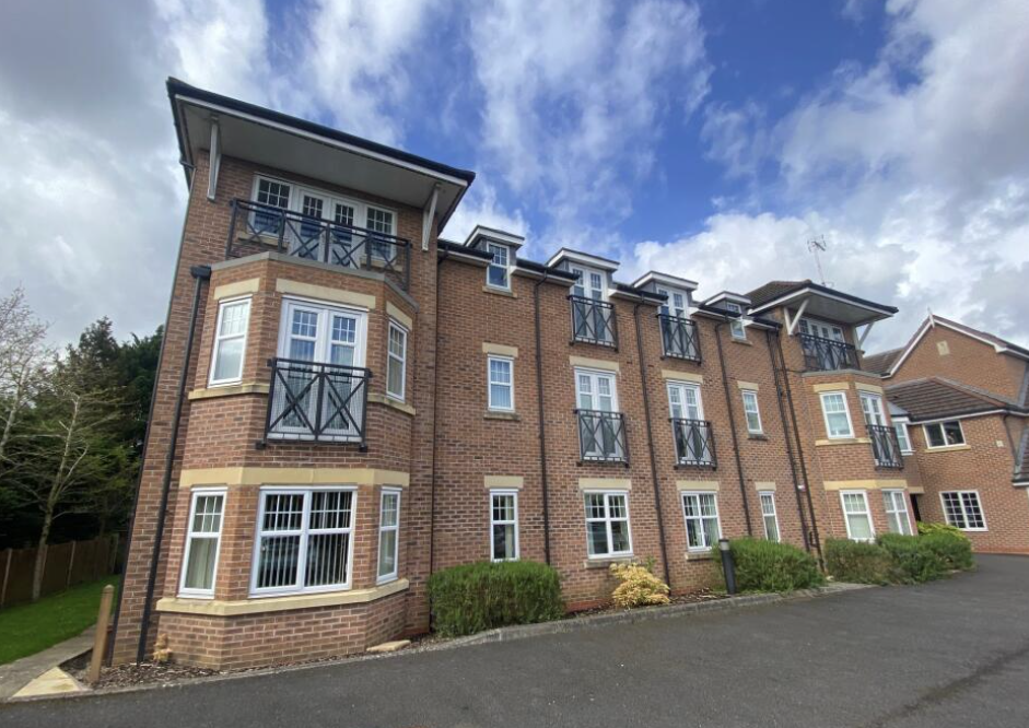 Property photo 1 of 2