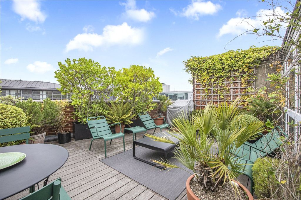 Property photo 3 of 19 Picture No. 48