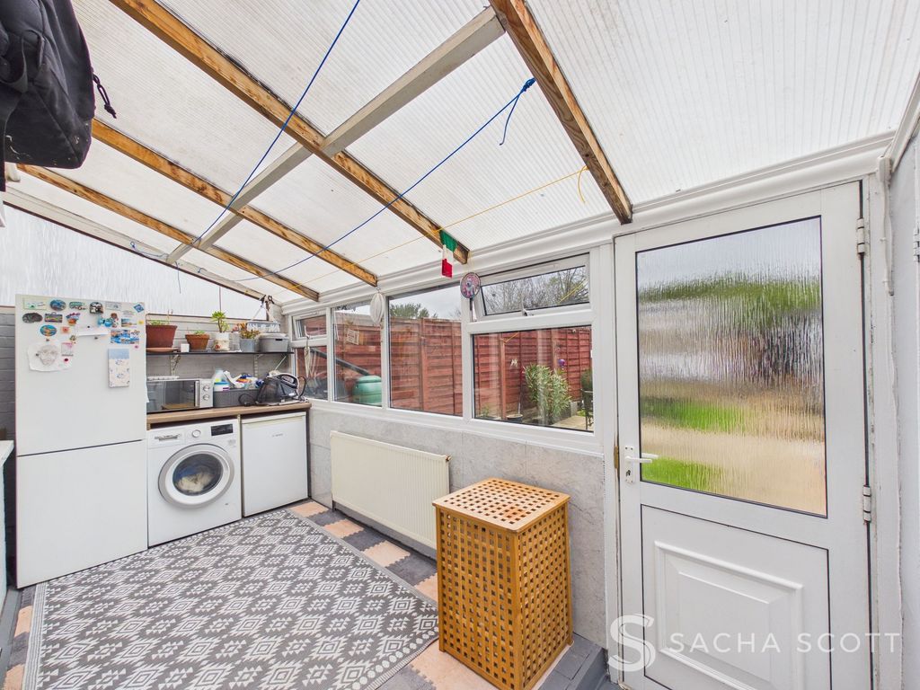 Property photo 3 of 31 Sunroom