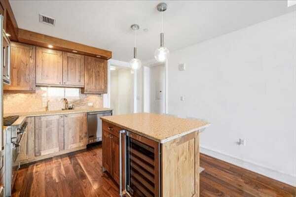 Property photo 2 of 30 <Alttext/>