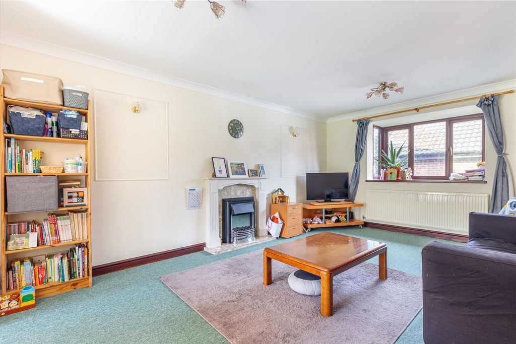 Property photo 3 of 22 Living-Room-3.Jpg