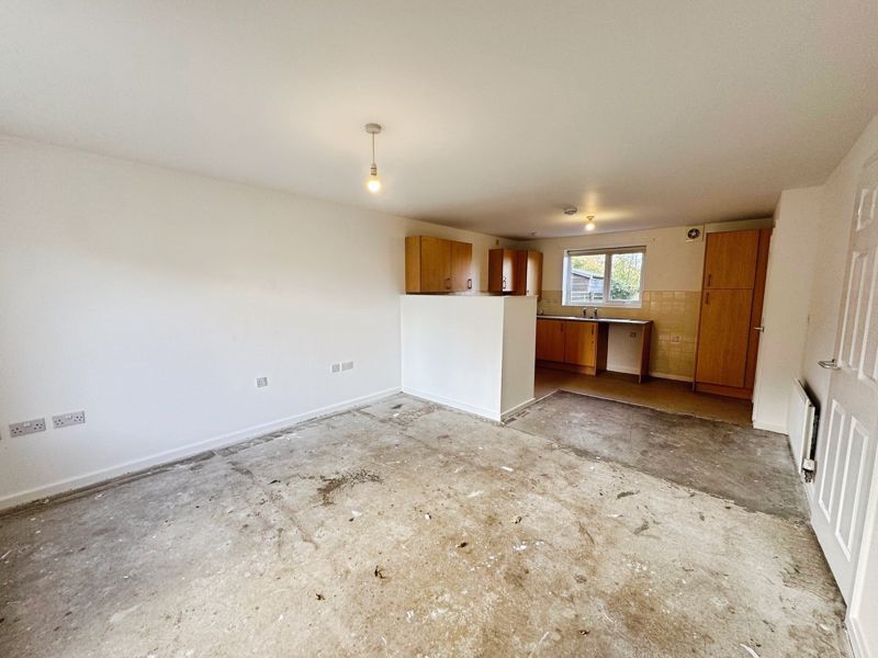 Property photo 2 of 8 Photo 8