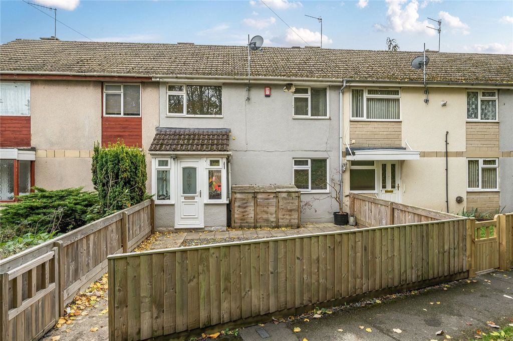 Property photo 1 of 20 Picture No. 04