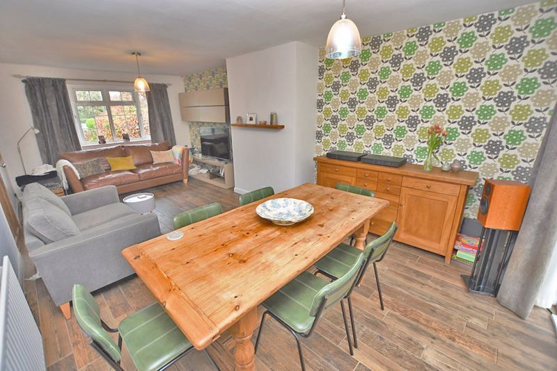 Property photo 3 of 15 Photo 8