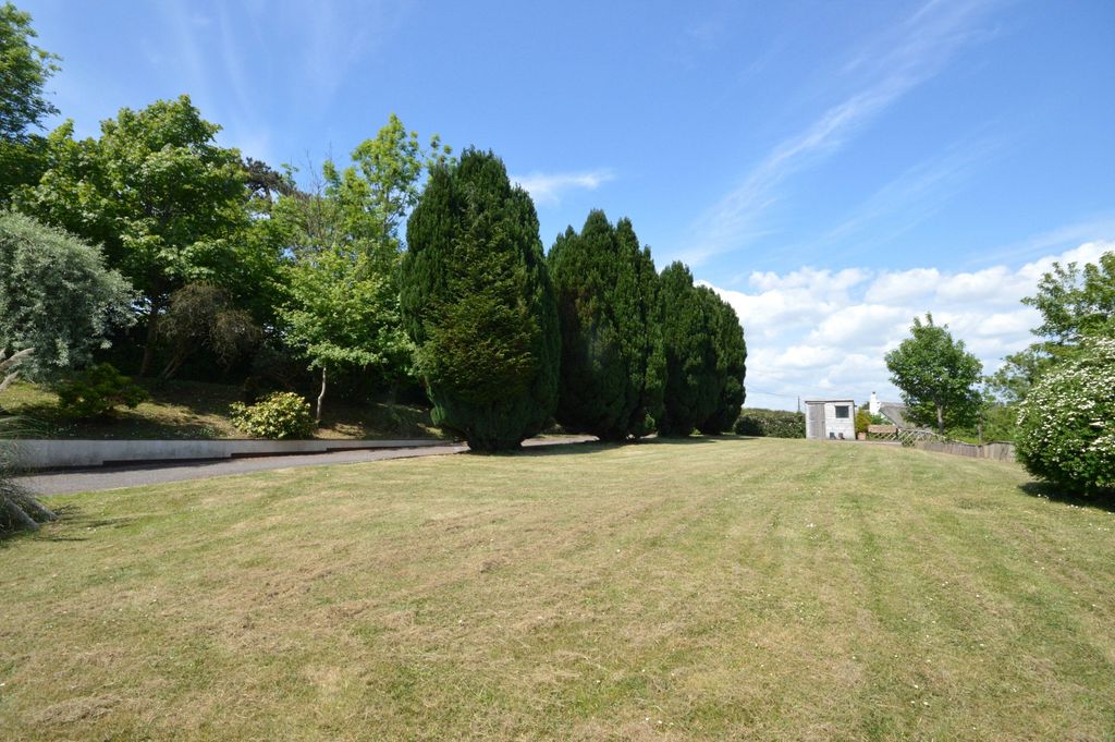 Property photo 2 of 27 Picture No. 74