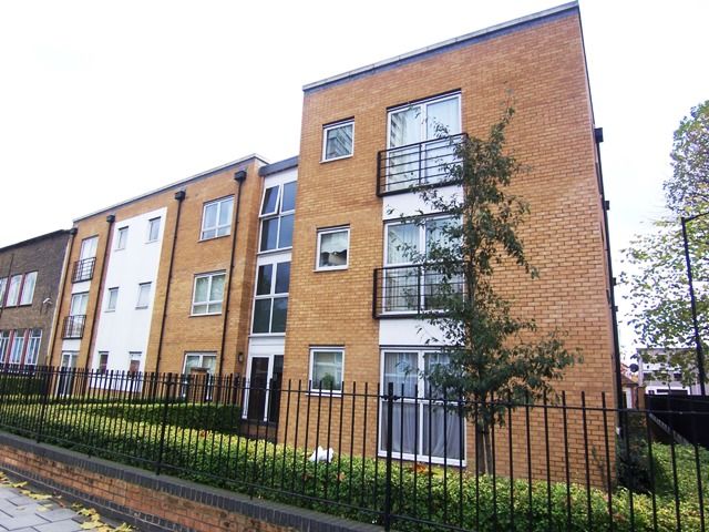 Property photo 1 of 9