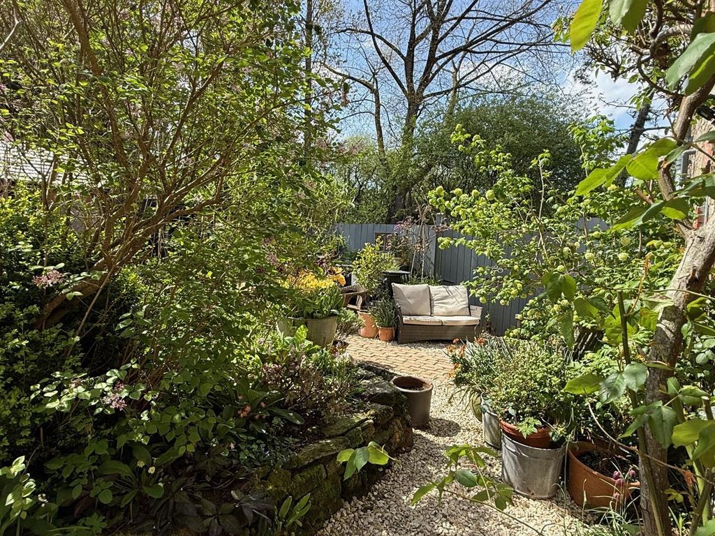 Property photo 3 of 19 7.Jpg