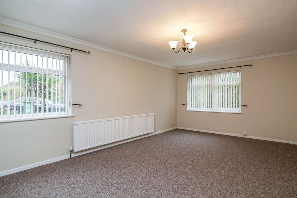 Property photo 3 of 12 Living Room