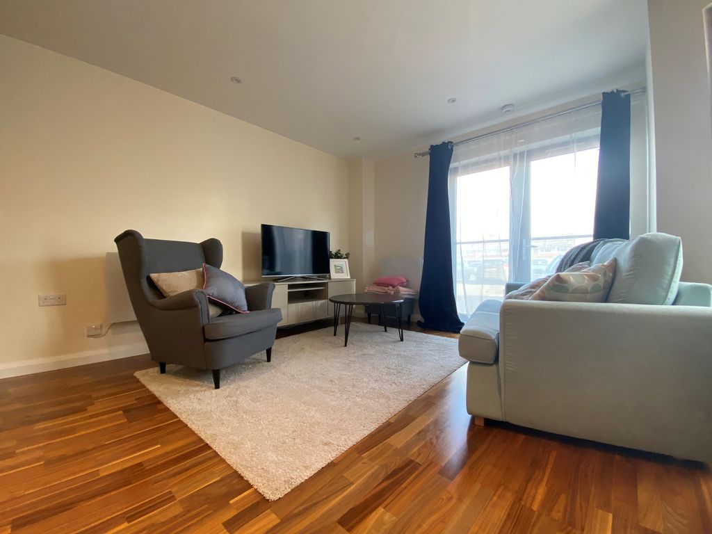Property photo 2 of 7