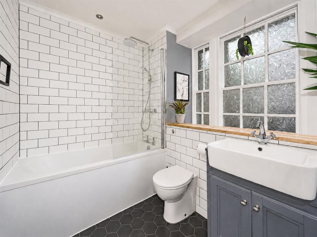 Additional image 19 of 3 bed flat for salePerth Road, Dundee DD1