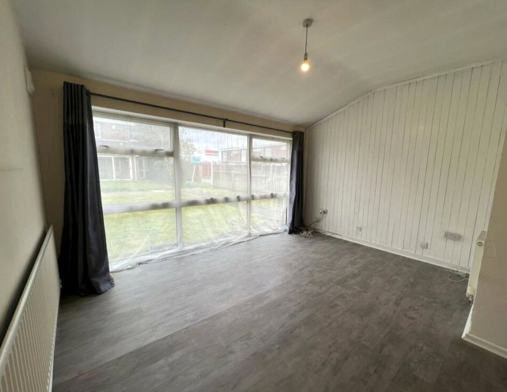 Property photo 2 of 9 Picture No. 02