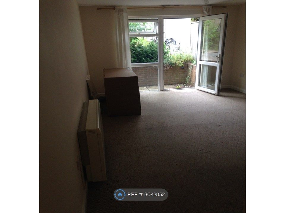 Property photo 2 of 6