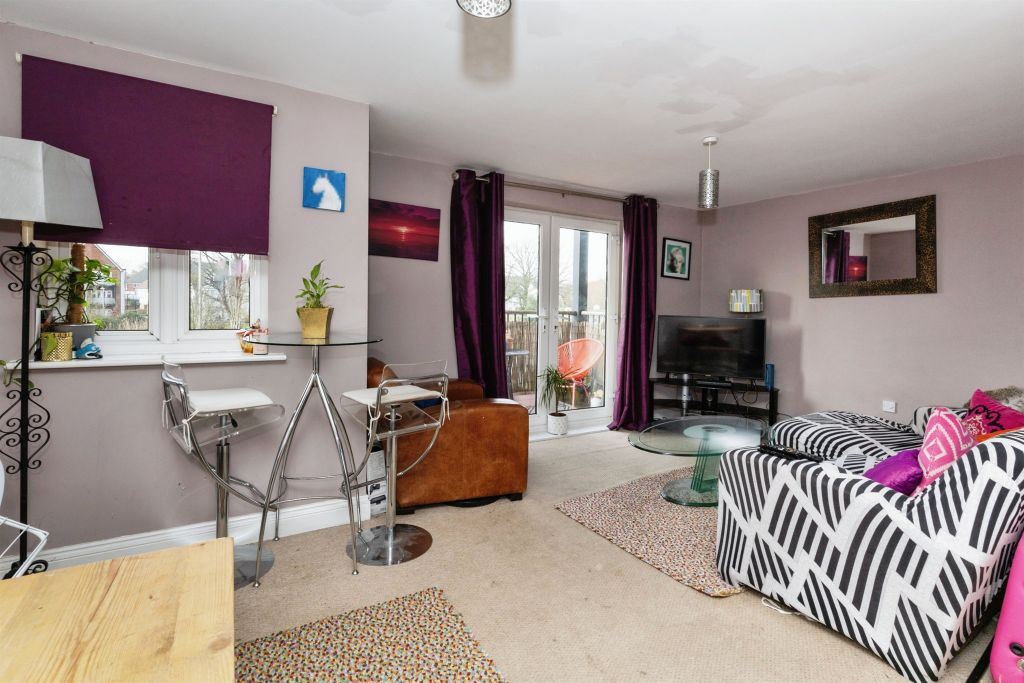 Property photo 2 of 15