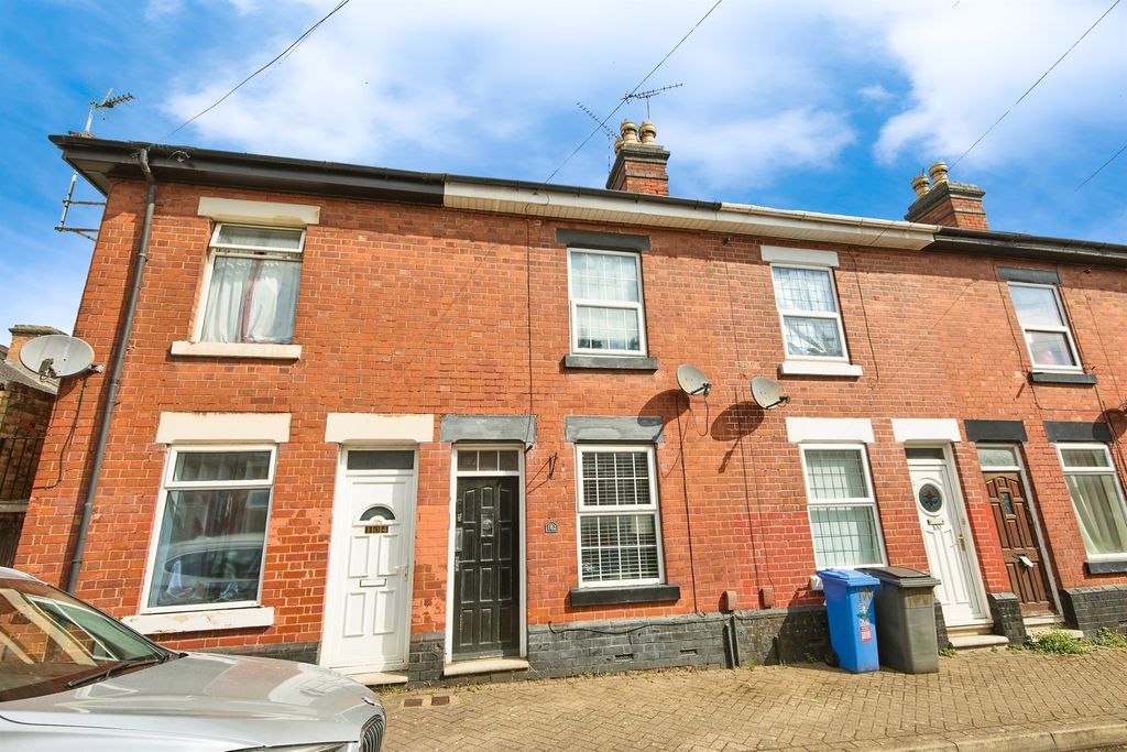 Property photo 1 of 17