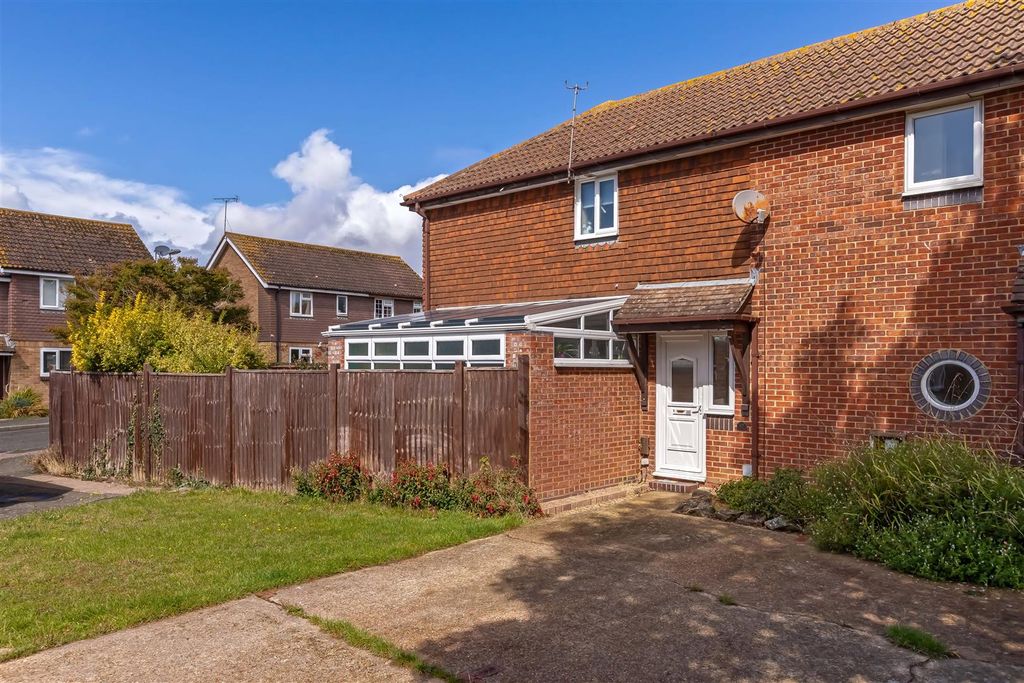 Property photo 1 of 10 Bridgenorth Close_11.Jpg