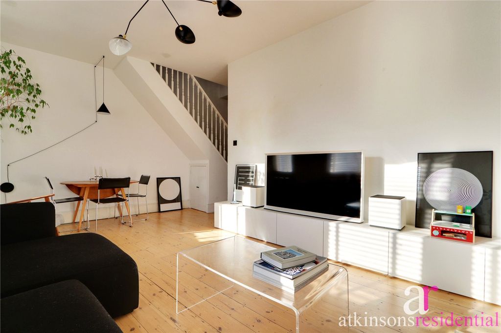 Property photo 3 of 23 Picture No. 07