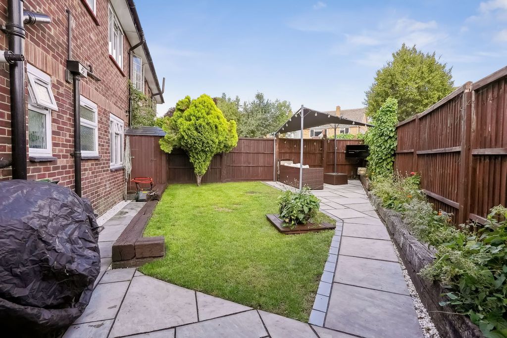 Property photo 3 of 10