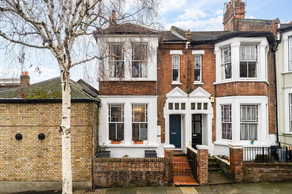 Property photo 1 of 6