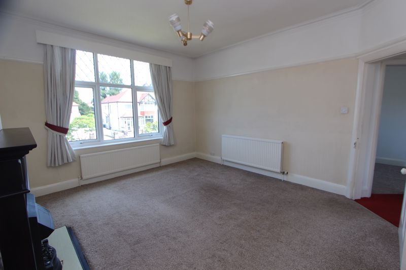 Property photo 3 of 13 Photo 4