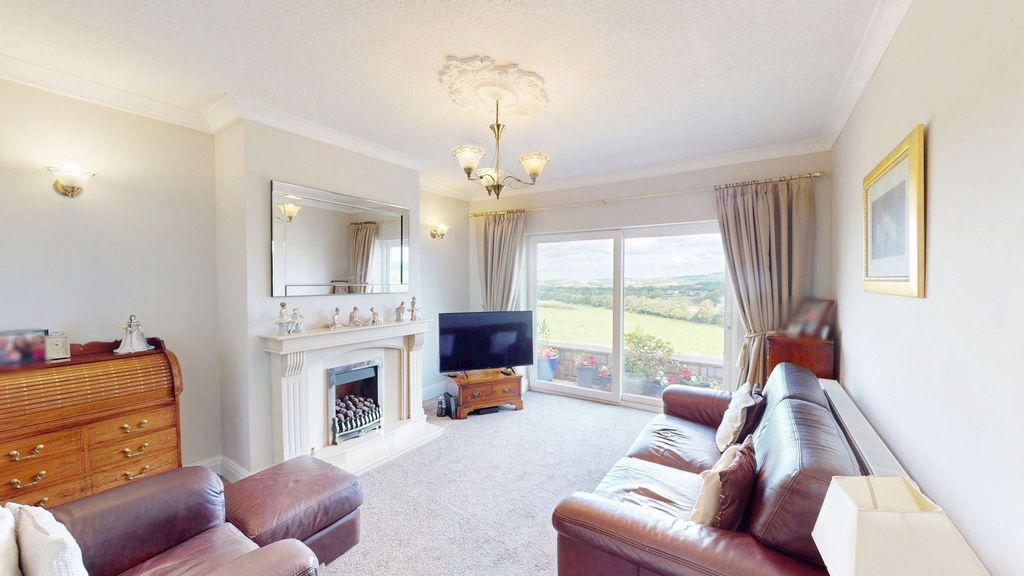 Property photo 3 of 32 Reception Room