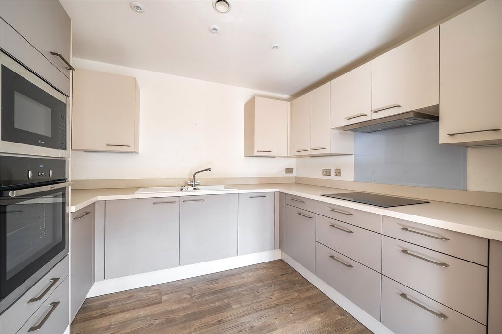Property photo 3 of 15 Kitchen