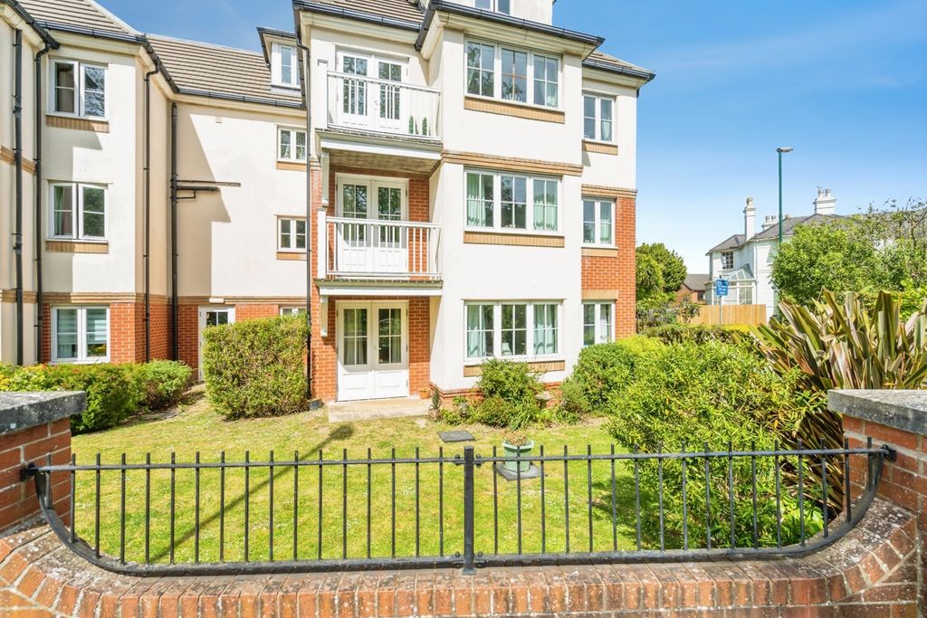 Property photo 1 of 13 Pbox-Img.Jpg