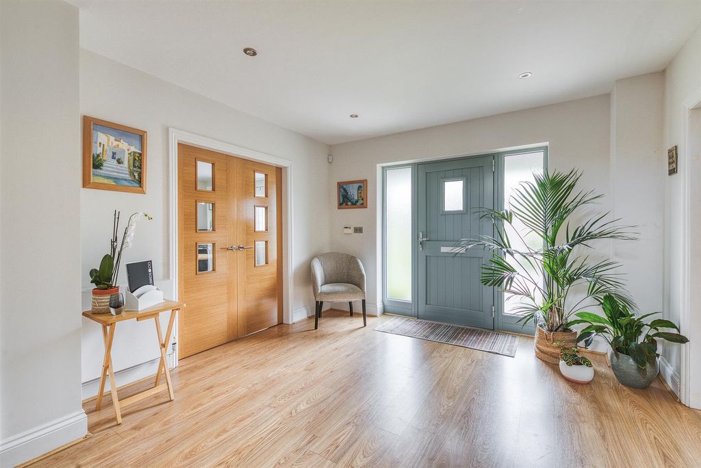 Property photo 3 of 47 E92A3116.Jpg
