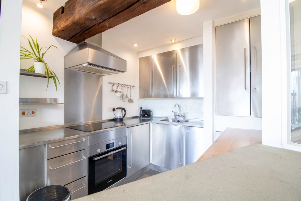 Property photo 3 of 10 Jpg