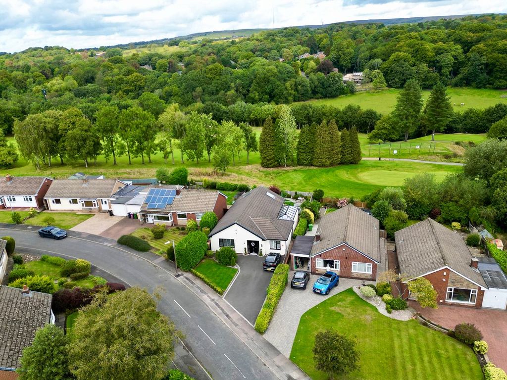 Property photo 1 of 53 4473941