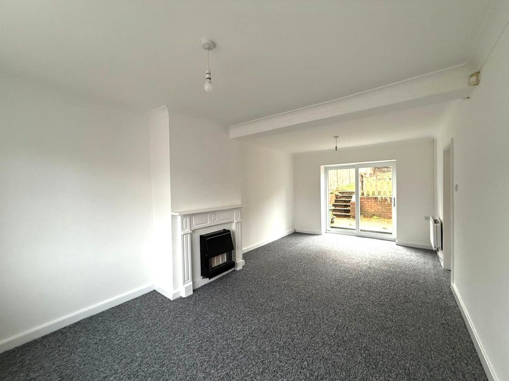 Property photo 2 of 13 Photo 1