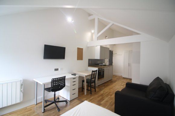 Property photo 3 of 7 8014169.Jpg