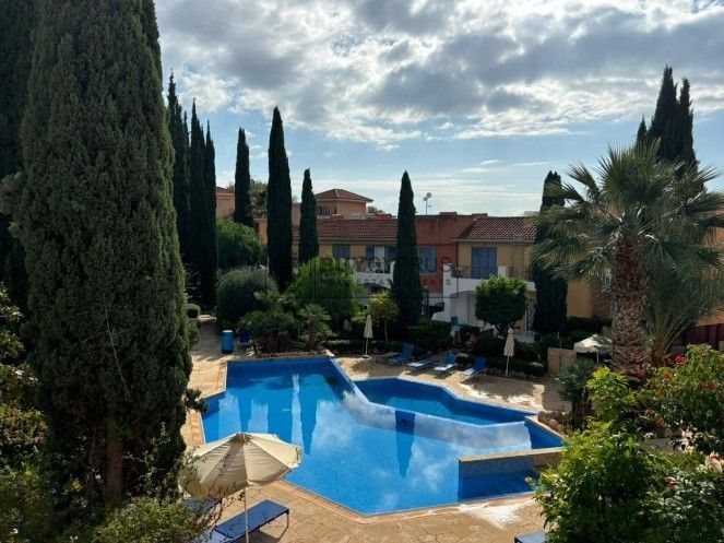 Property photo 2 of 26