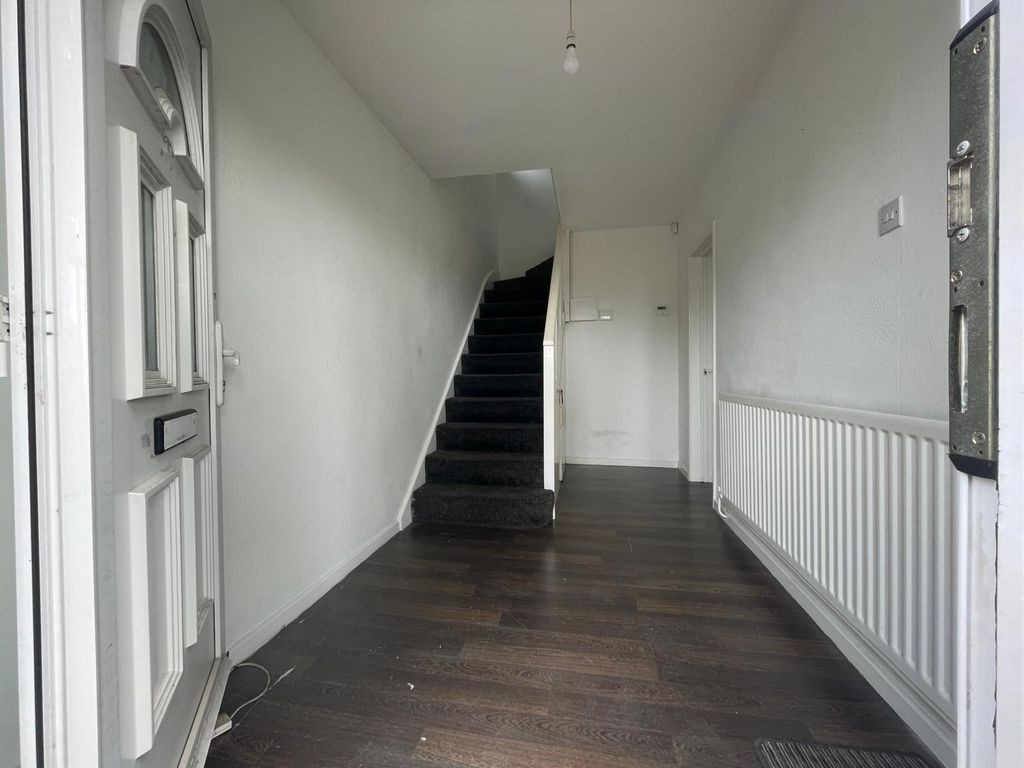 Property photo 3 of 24 Gallery