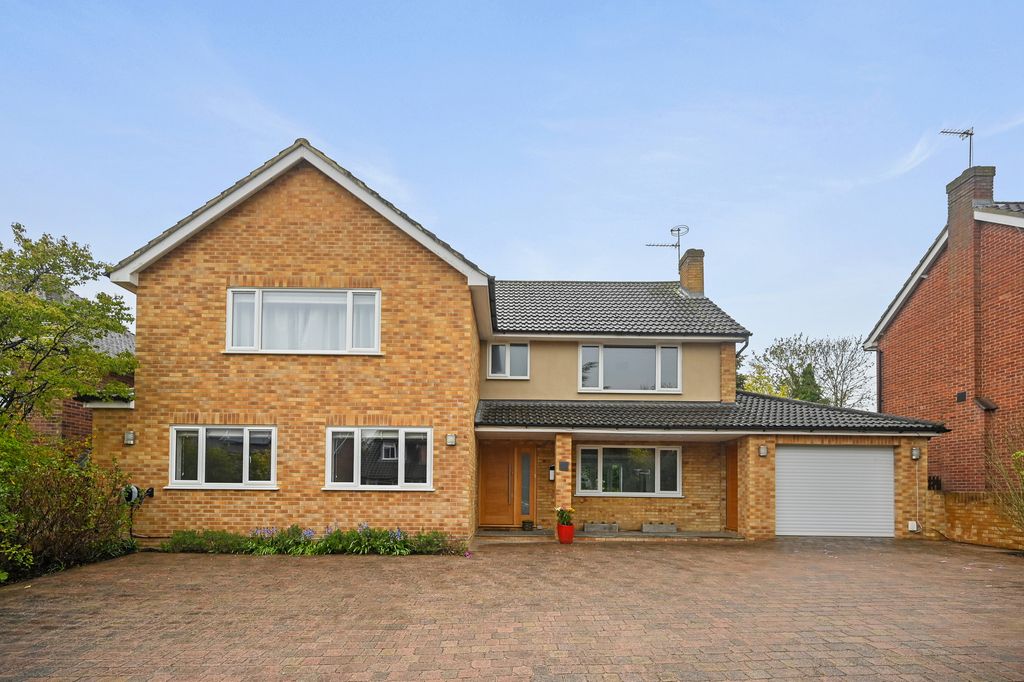 Property photo 1 of 13