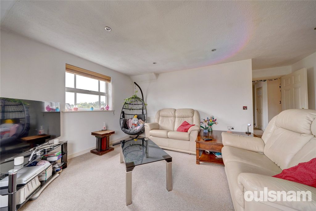 Property photo 3 of 11 Picture No. 02