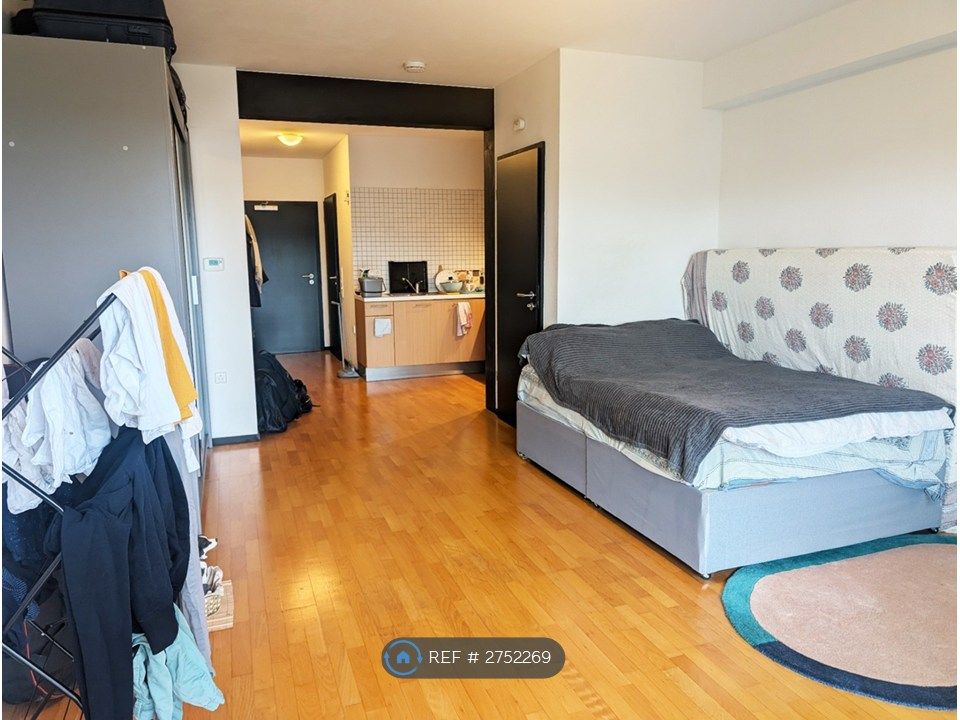 Property photo 2 of 5